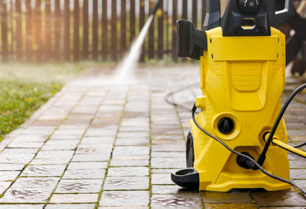 Spring Cleaning in Combee Settlement, FL